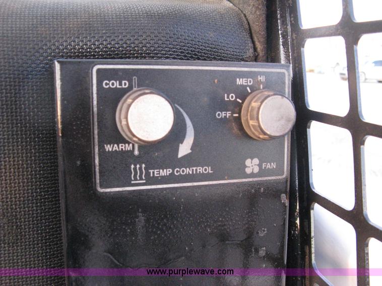 image for item A6021 1999 Bobcat 863 Turbo Advantage series skid steer