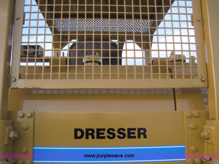 image for item A6022 1997 Dresser 175C track loader