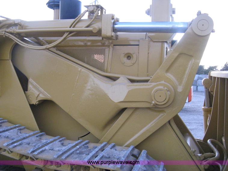 image for item A6022 1997 Dresser 175C track loader