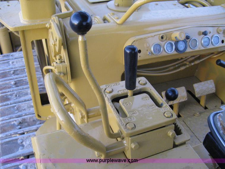 image for item A6022 1997 Dresser 175C track loader