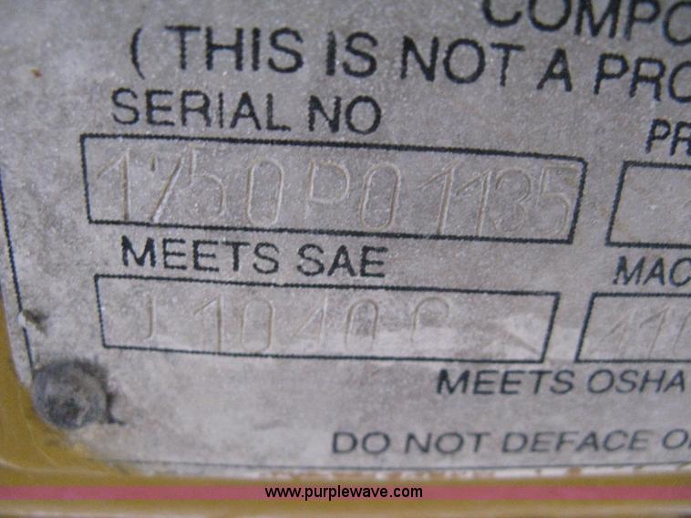 image for item A6022 1997 Dresser 175C track loader