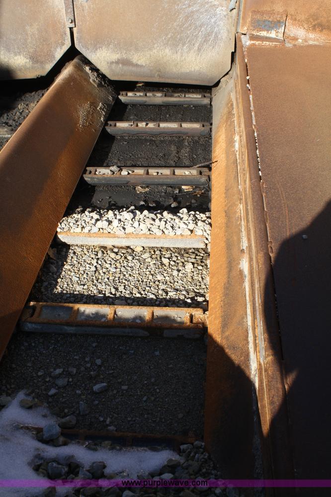 image for item A6626 1991 Cedarapids CR561 asphalt paver