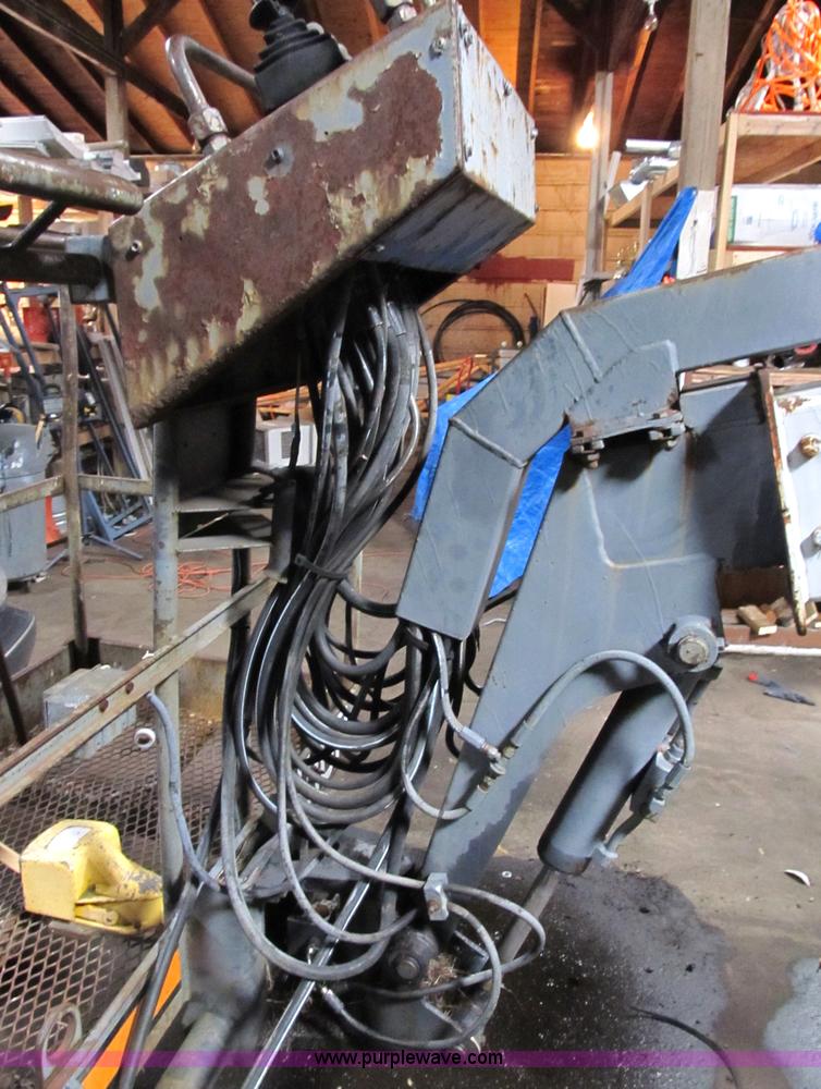 image for item B2529 1988 Simon-aerials AT60C knuckle boom lift