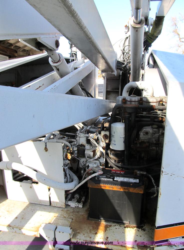 image for item B2529 1988 Simon-aerials AT60C knuckle boom lift