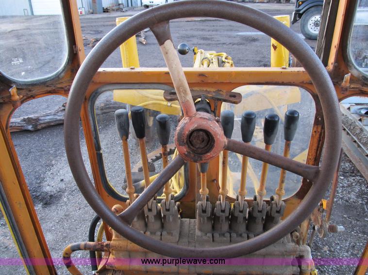 image for item B2567 Galion 503 motor grader