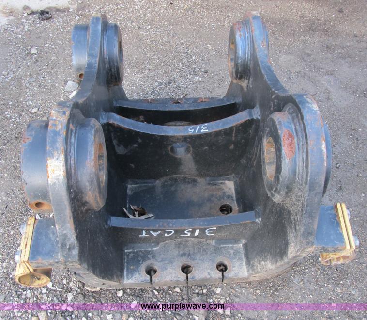 image for item B2571 Caterpillar 315 equipment coupler attachment