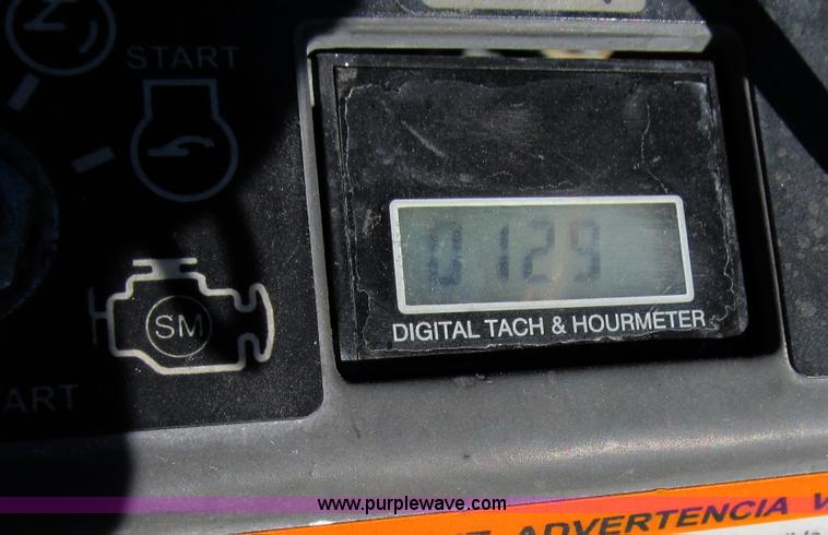 image for item B2573 2008 Husqvarna FS524 concrete saw