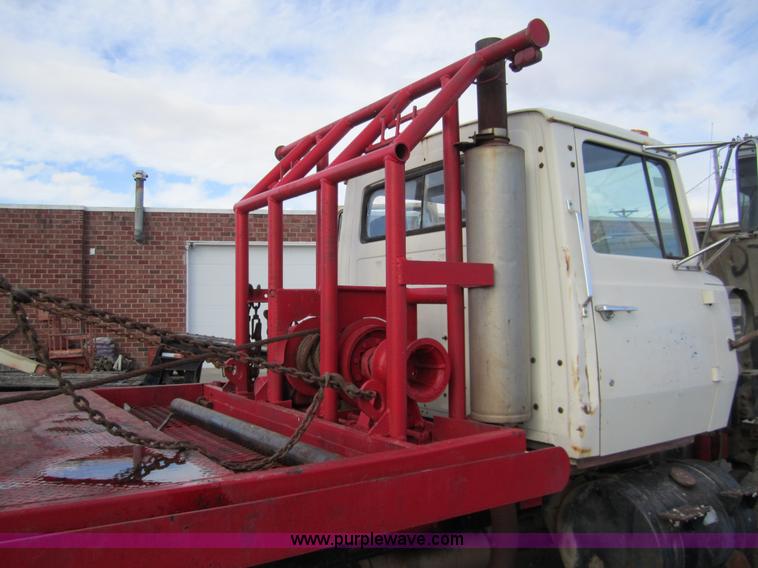 image for item B3157 1970 Ford 8000 winch pole truck