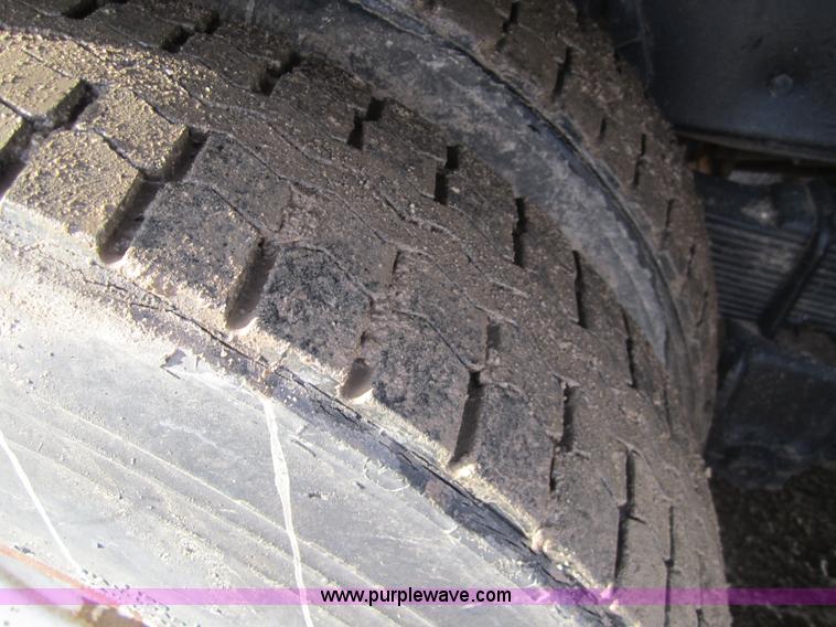 image for item B3157 1970 Ford 8000 winch pole truck