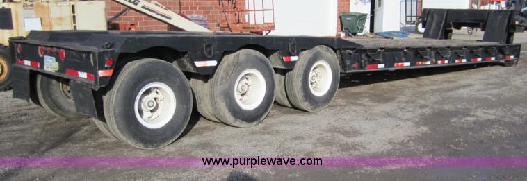 image for item B3158 1970 Hyster 41' neck fold trailer