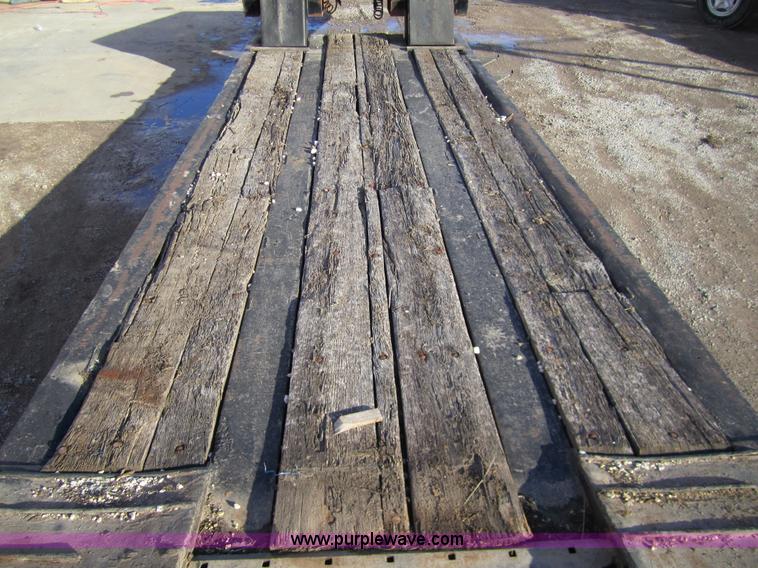 image for item B3158 1970 Hyster 41' neck fold trailer