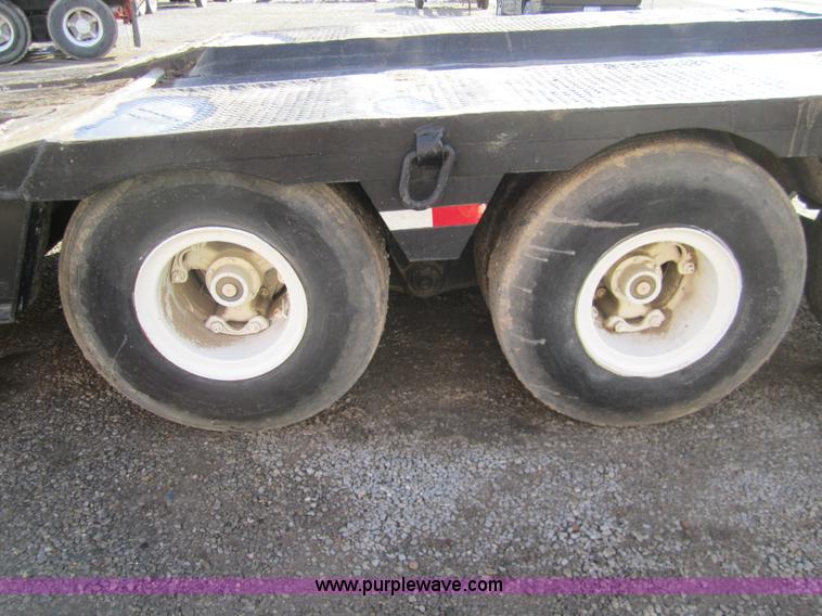 image for item B3158 1970 Hyster 41' neck fold trailer