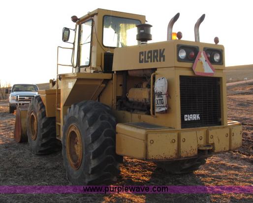 image for item B5089 Clark 75C wheel loader