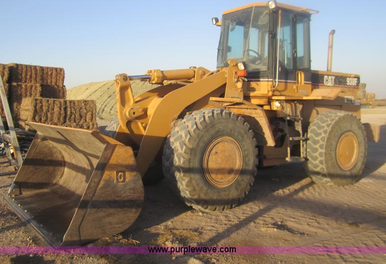 image for item B5538 1995 Caterpillar 938F wheel loader