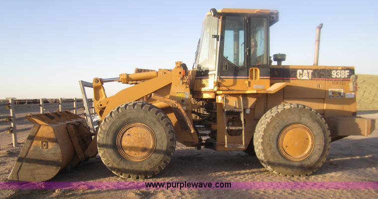 image for item B5538 1995 Caterpillar 938F wheel loader