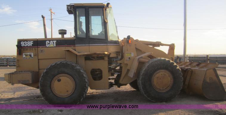 image for item B5538 1995 Caterpillar 938F wheel loader