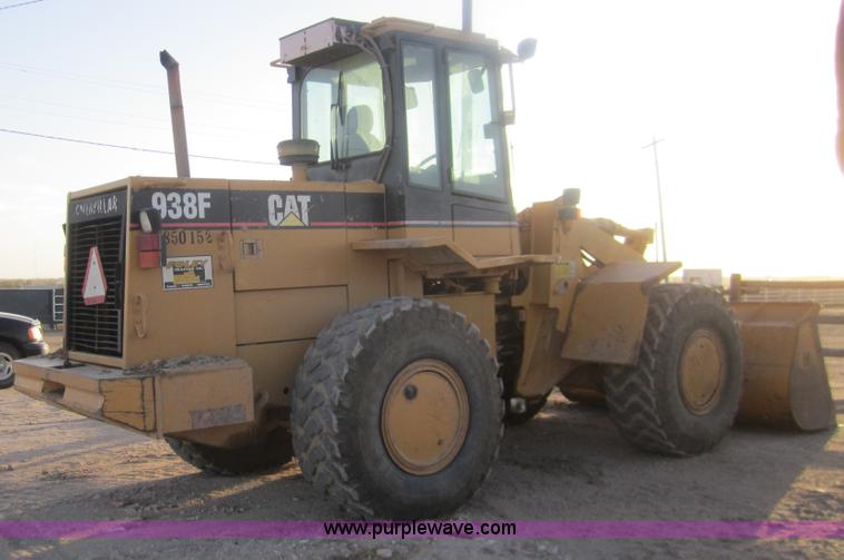 image for item B5538 1995 Caterpillar 938F wheel loader