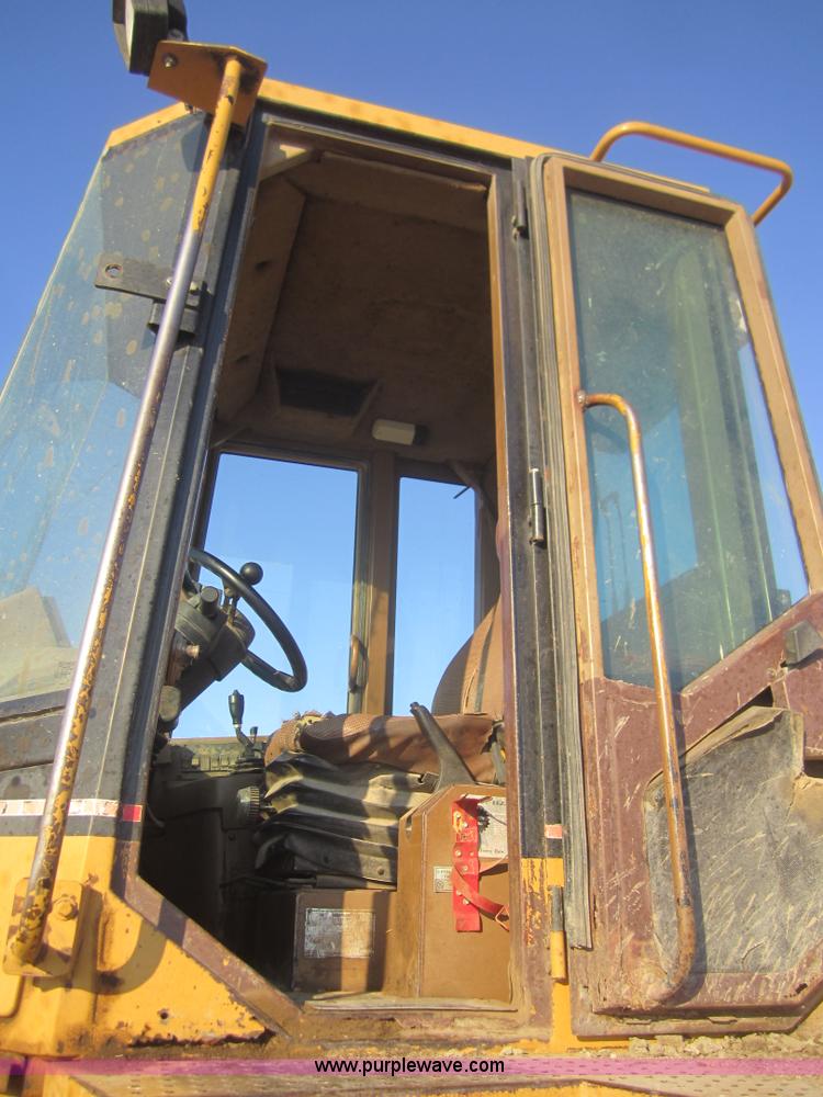 image for item B5538 1995 Caterpillar 938F wheel loader