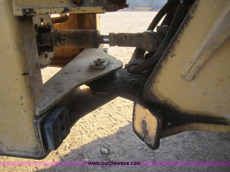 image for item B5538 1995 Caterpillar 938F wheel loader