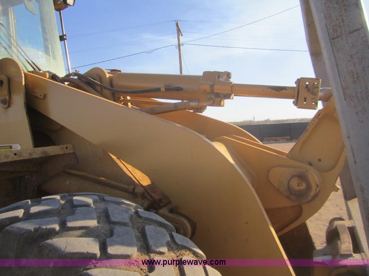 image for item B5538 1995 Caterpillar 938F wheel loader