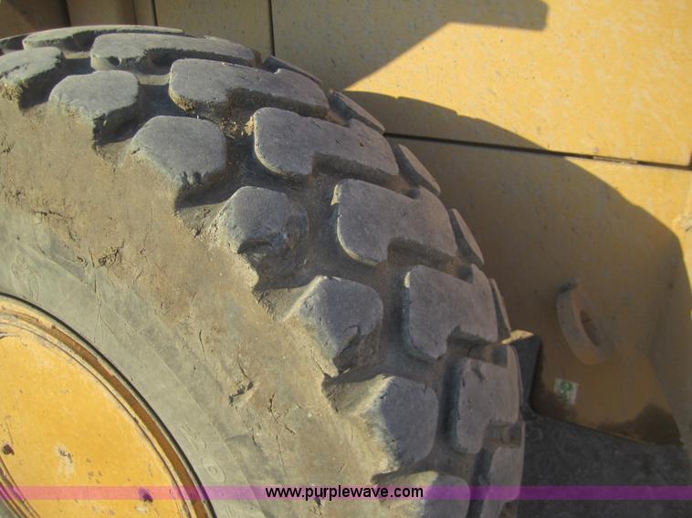 image for item B5538 1995 Caterpillar 938F wheel loader