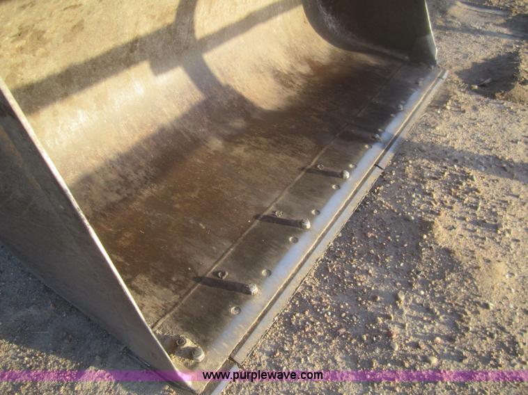 image for item B5538 1995 Caterpillar 938F wheel loader