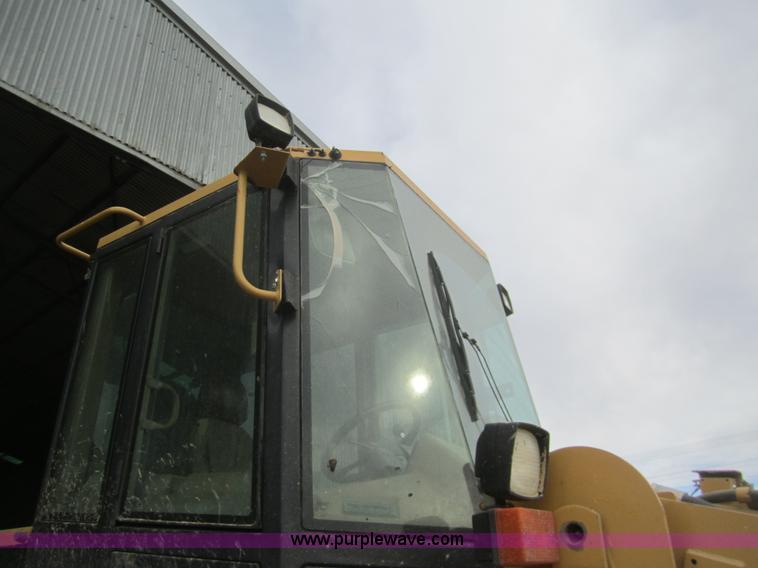 image for item B5538 1995 Caterpillar 938F wheel loader