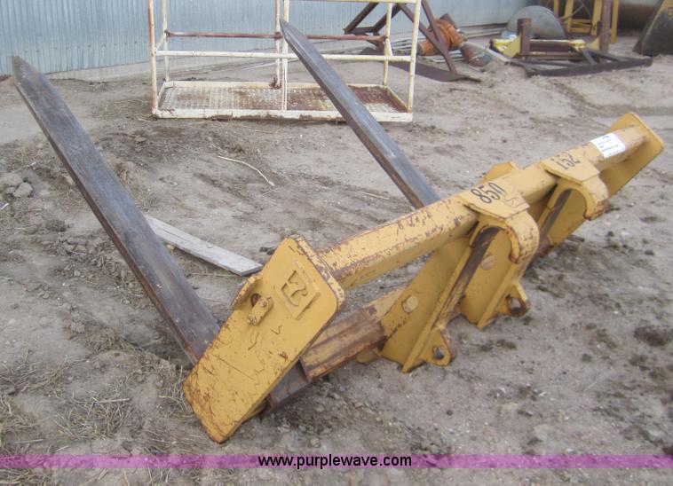 image for item B5557 Balderson pallet forks