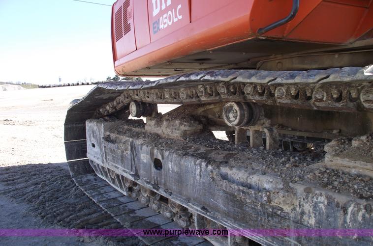 image for item B6044 1999 Hitachi EX450LC-5 excavator