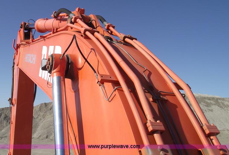 image for item B6044 1999 Hitachi EX450LC-5 excavator