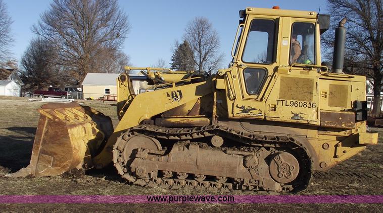image for item B6046 1995 Caterpillar 963B track loader