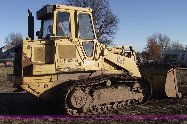 image for item B6046 1995 Caterpillar 963B track loader