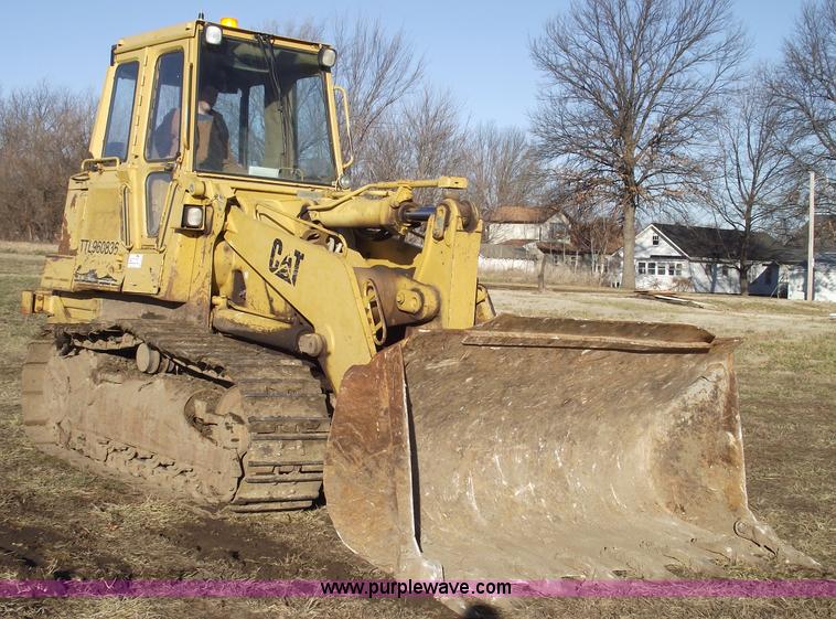 image for item B6046 1995 Caterpillar 963B track loader