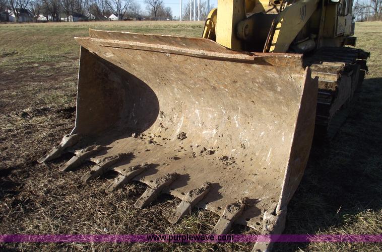 image for item B6046 1995 Caterpillar 963B track loader