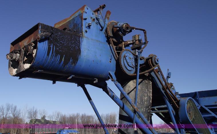 image for item B6047 Calenco portable pugmill