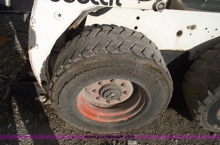 image for item B6059 1995 Bobcat 853H skid steer