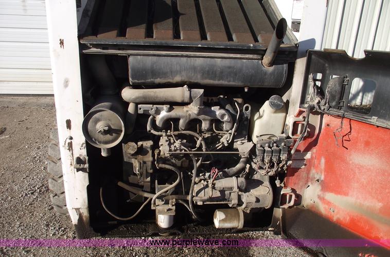 image for item B6059 1995 Bobcat 853H skid steer