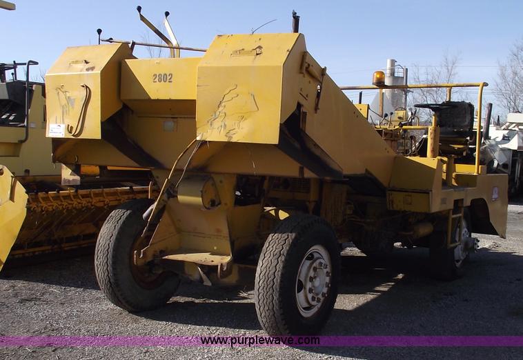 image for item B6061 Entyre chat spreader