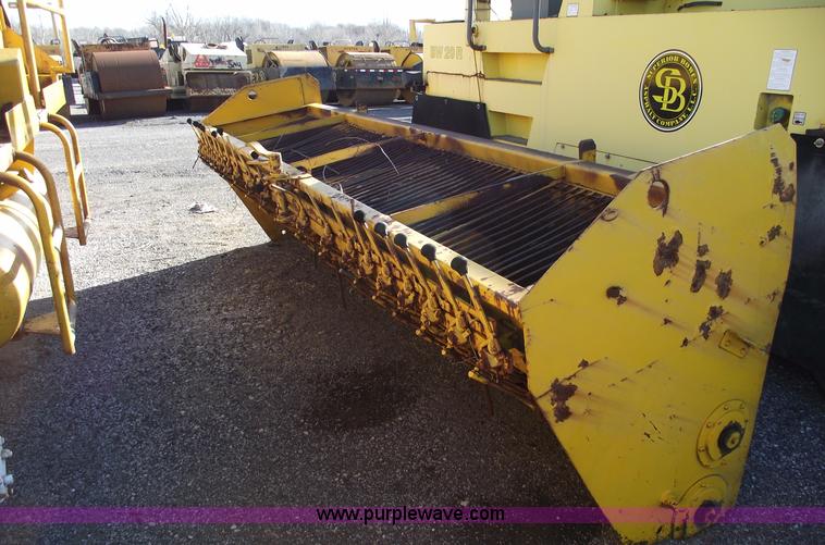 image for item B6061 Entyre chat spreader