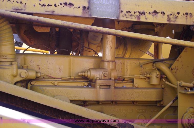 image for item B6061 Entyre chat spreader