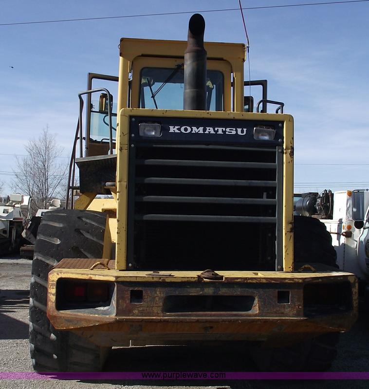 image for item B6064 1992 Komatsu WA500-1L wheel loader