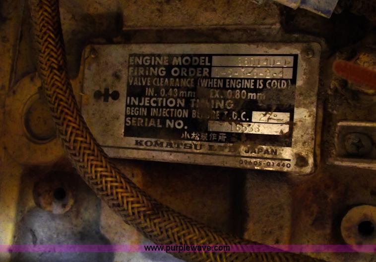 image for item B6064 1992 Komatsu WA500-1L wheel loader