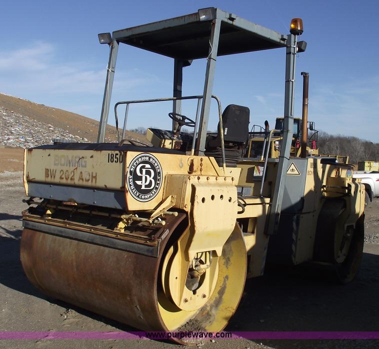 image for item B6075 Bomag BW202 ADH double drum vibratory roller
