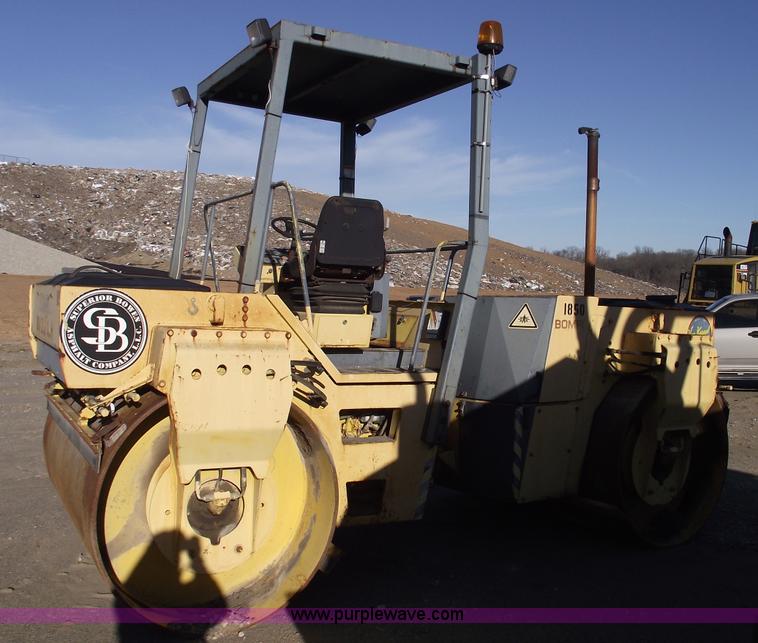 image for item B6075 Bomag BW202 ADH double drum vibratory roller