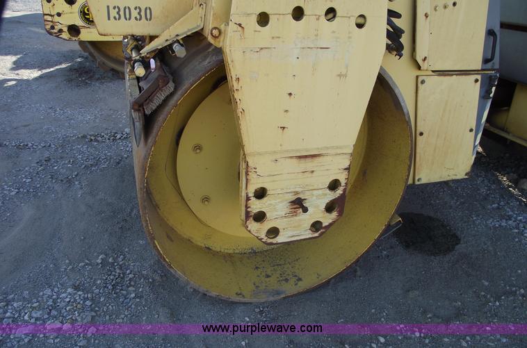 image for item B6075 Bomag BW202 ADH double drum vibratory roller