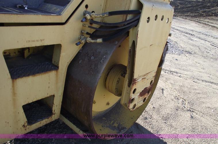 image for item B6075 Bomag BW202 ADH double drum vibratory roller