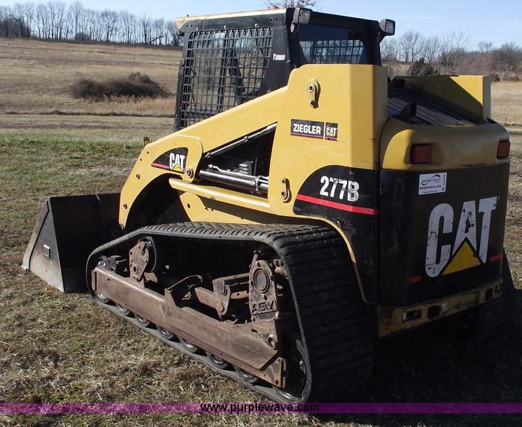image for item B6079 2006 Caterpillar 277B track loader
