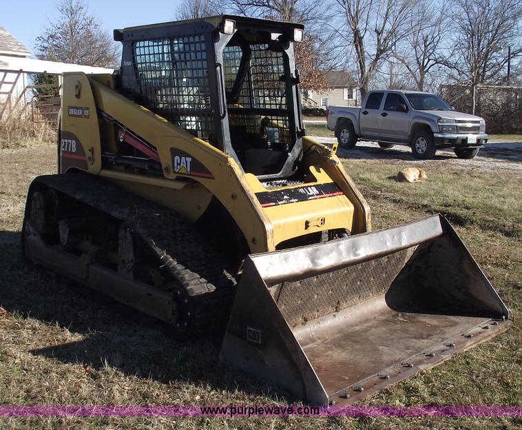 image for item B6079 2006 Caterpillar 277B track loader