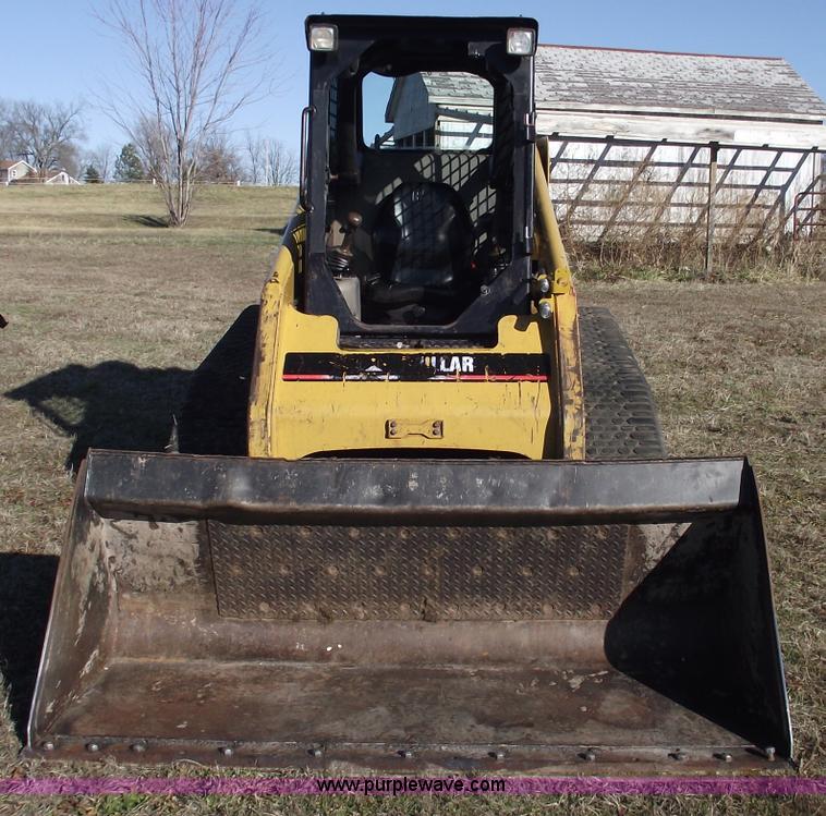 image for item B6079 2006 Caterpillar 277B track loader