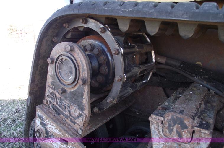 image for item B6079 2006 Caterpillar 277B track loader